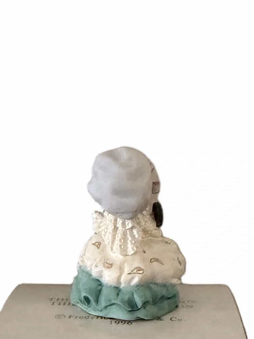 Lenox Beatrix Potter Thimble Collection | Lady Mouse | The Tailor of Gloucester.